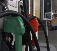 Presidente quer discutir preço dos combustíveis na volta ao Brasil