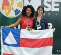 Estudantes da rede estadual recebem prêmio nacional por projeto sobre uso de adubo sustentável