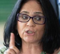 Caso Moïse: Damares reclama de ‘cobrança’ para que se manifeste