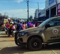 Exclusivo: homem é encontrado morto dentro de carro em avenida na cidade de Irecê
