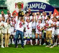 Vitória empata clássico e volta a ser campeão baiano após sete anos