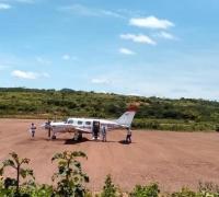 Gentio do Ouro: Paciente com covid-19 é transferida de avião para Salvador