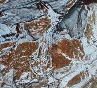 Navio suspeito de derramar óleo na costa brasileira está ancorado na Nigéria