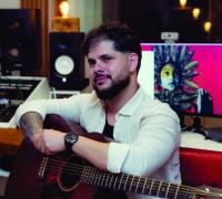 Washington Júnior celebra nova fase na carreira e assina contrato com grandes editoras musicais