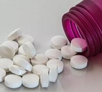 Rússia aprova 1º medicamento contra COVID-19