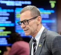 Projeto reserva 20% das vagas em concursos para alunos de escolas públicas