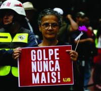 Ato em SP pede punição a todos os envolvidos nos ataques de 8/1