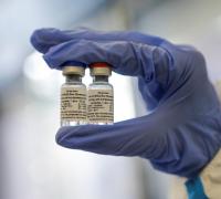 Vacina russa para Covid-19 induziu resposta imune e não teve efeitos adversos, indica estudo preliminar publicado na The Lancet
