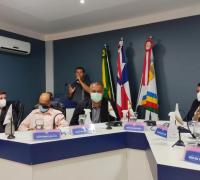 Gentio do Ouro: Durante sessão na Câmara, Hermilton Jr cobra pagamento do piso salarial aos professores