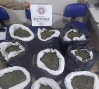 PM apreende 100 quilos de maconha em Barra do Mendes; suspeito é preso