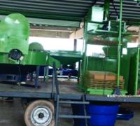 Comunidade Quilombola de Gentio do Ouro ganha Casa de Farinha Móvel