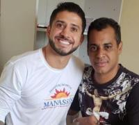 Após vídeo viralizar, cantor Xexéu aceita internação para vencer dependência química