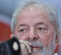 Lula lida com promessa de auxílio em contrapartida à aperto econômico do país
