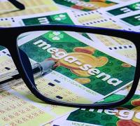 Mega-Sena acumula e prêmio vai a R$ 50 milhões
