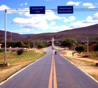 Uibaí: Decreto determina toque de recolher e fechamento do comércio