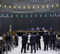 Câmara conclui votação de projeto que limita ICMS dos combustíveis
