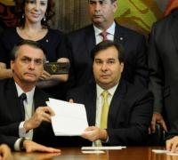 Sem votos, governo começa ofensiva para ouvir partidos e negociar reforma da Previdência