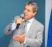 Prefeito contrata empresa aberta em 2021 por mais de R$ 1,8 milhão para terceirização de mão de obra