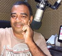 Xique-Xique: Radialista Carlos Luís morre vítima da Covid-19 aos 44 anos