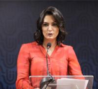 Avó de Michelle Bolsonaro fica 2 dias em corredor de hospital público