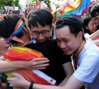 Taiwan tem primeiros casamentos gays da Ásia