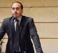 Filho de Bolsonaro diz que 